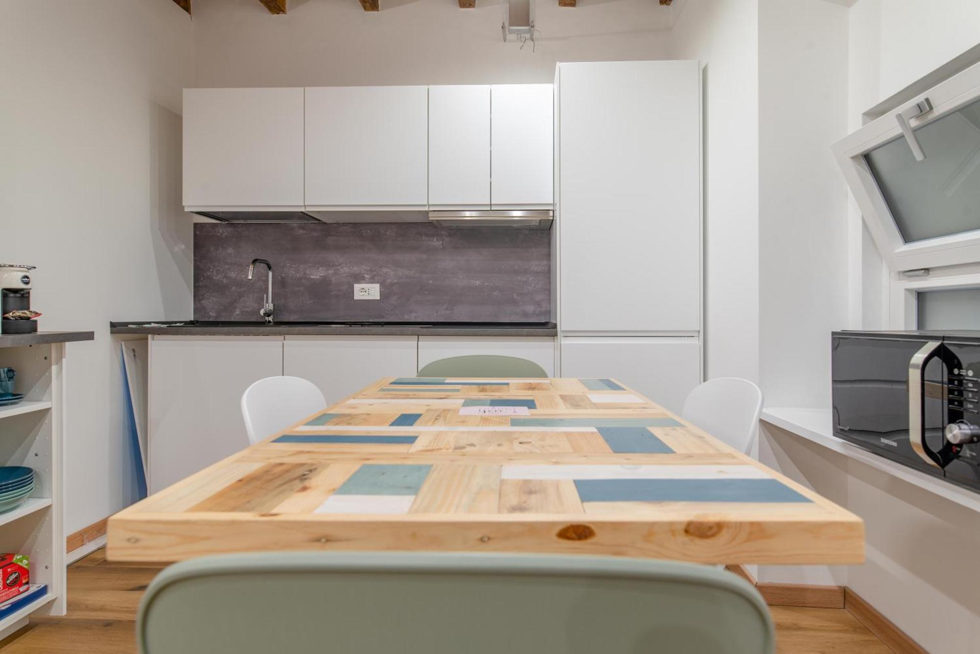 The Happyhouse, No Lift By Happyhostorino Apartment ภายนอก รูปภาพ